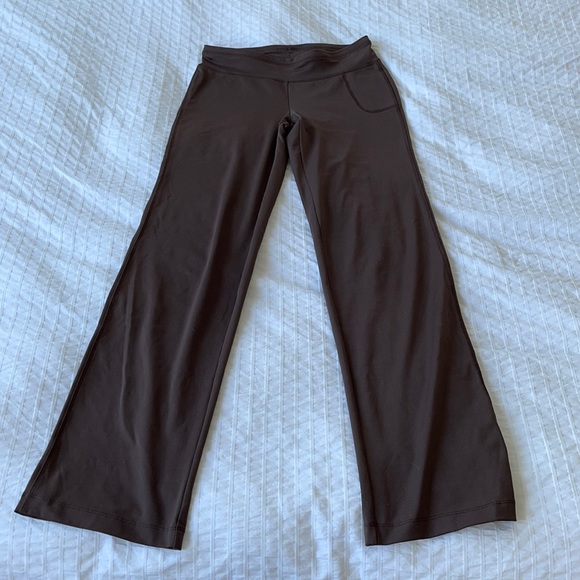 Brown flare y2k pants - Picture 2 of 4